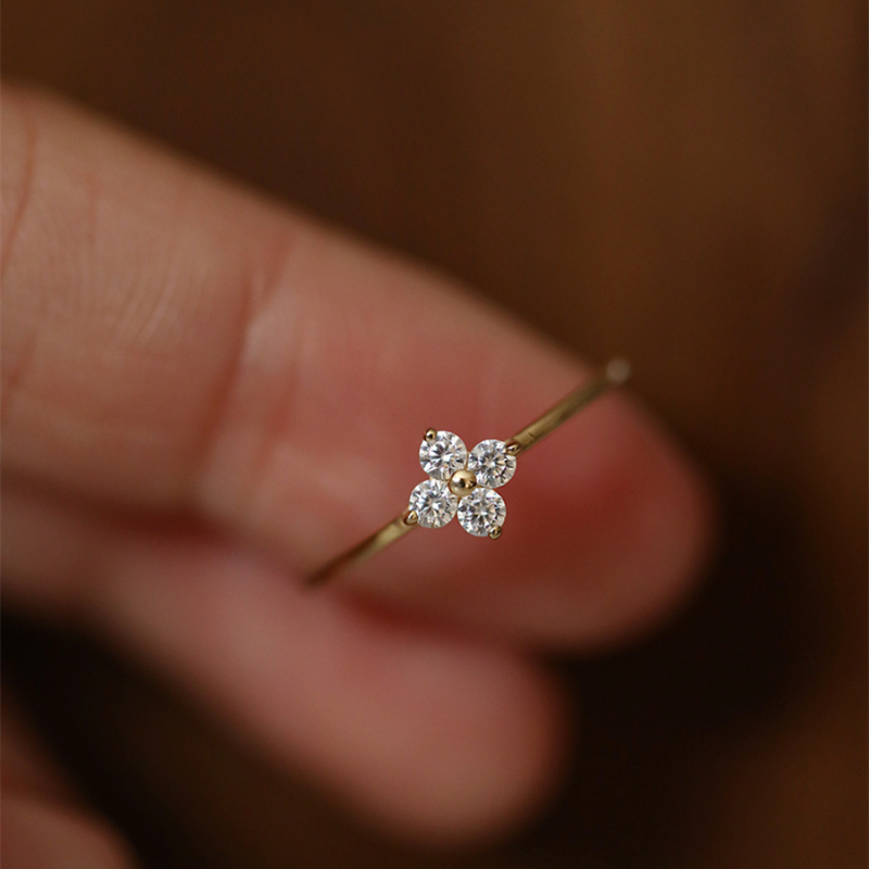 The Four Leaf Clover Ring