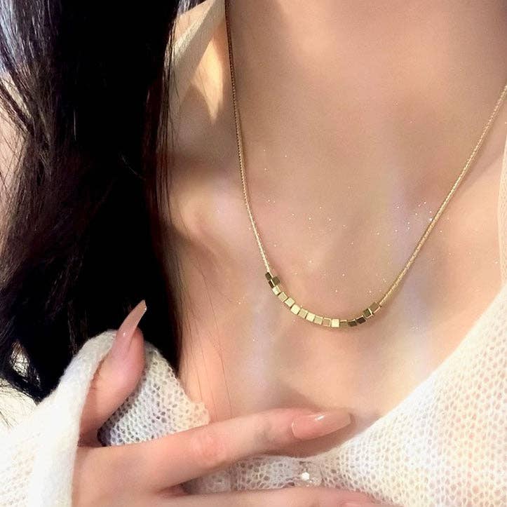 Geometric Cube Bead Bar Necklace