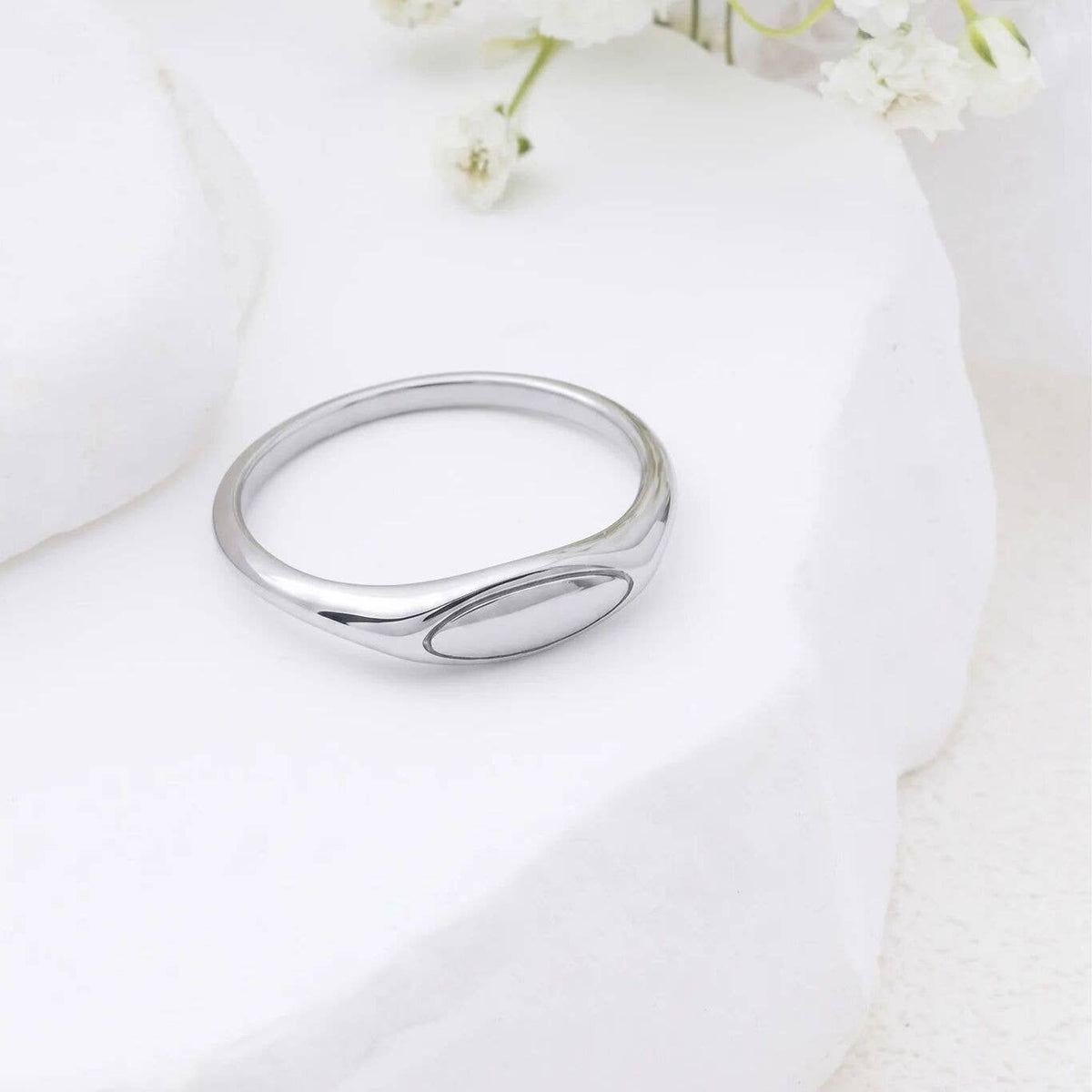 The Oval Stack Ring