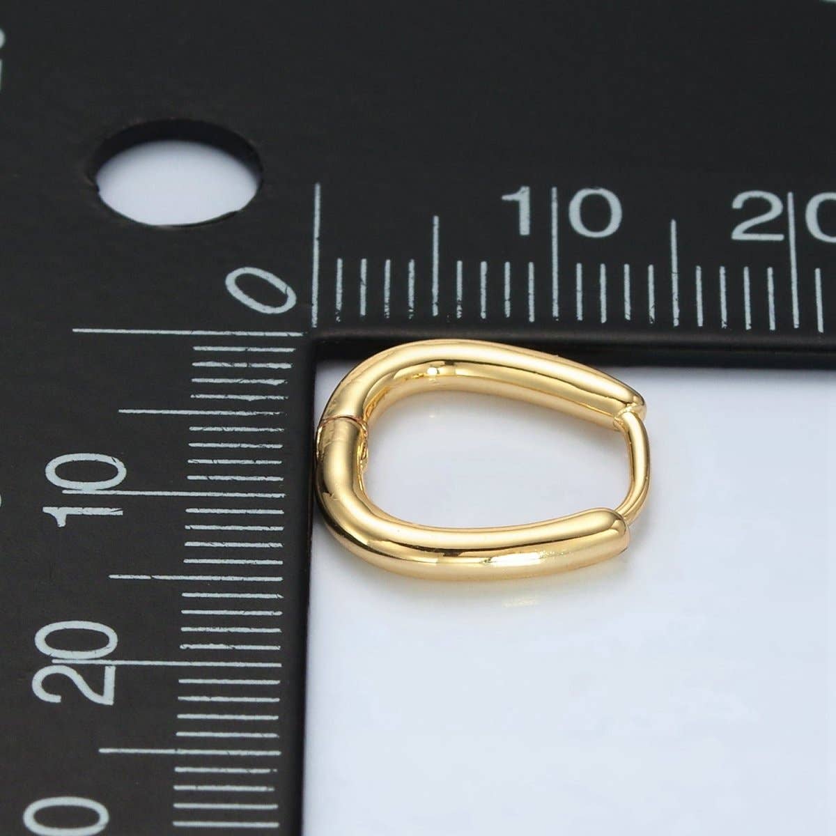The U-Shaped Minimalist Huggie