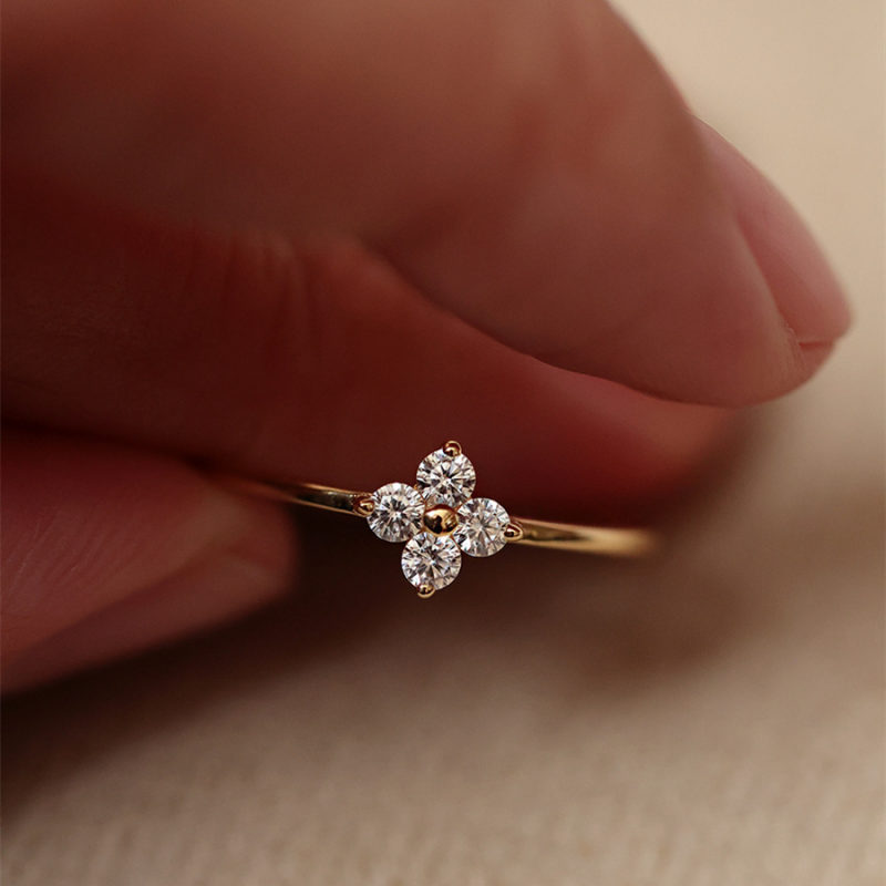 The Four Leaf Clover Ring
